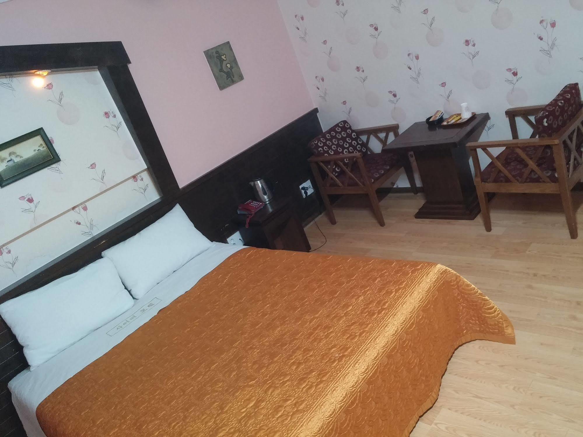 Cyber Motel Kunsan Luaran gambar